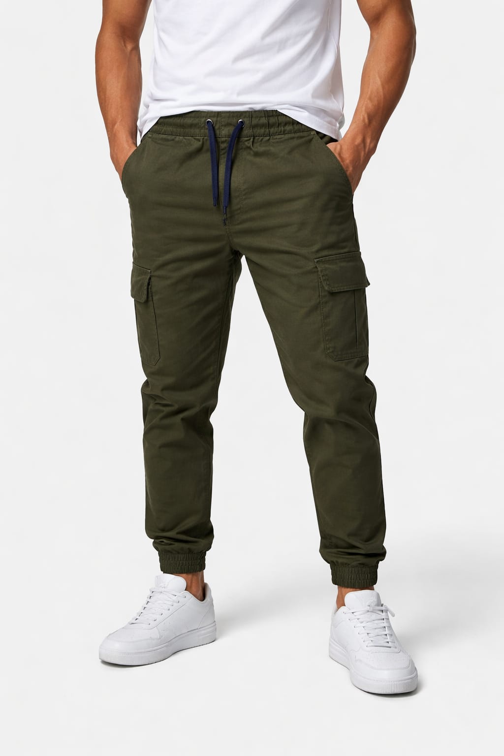 Pantalón Tipo jogger Cargo