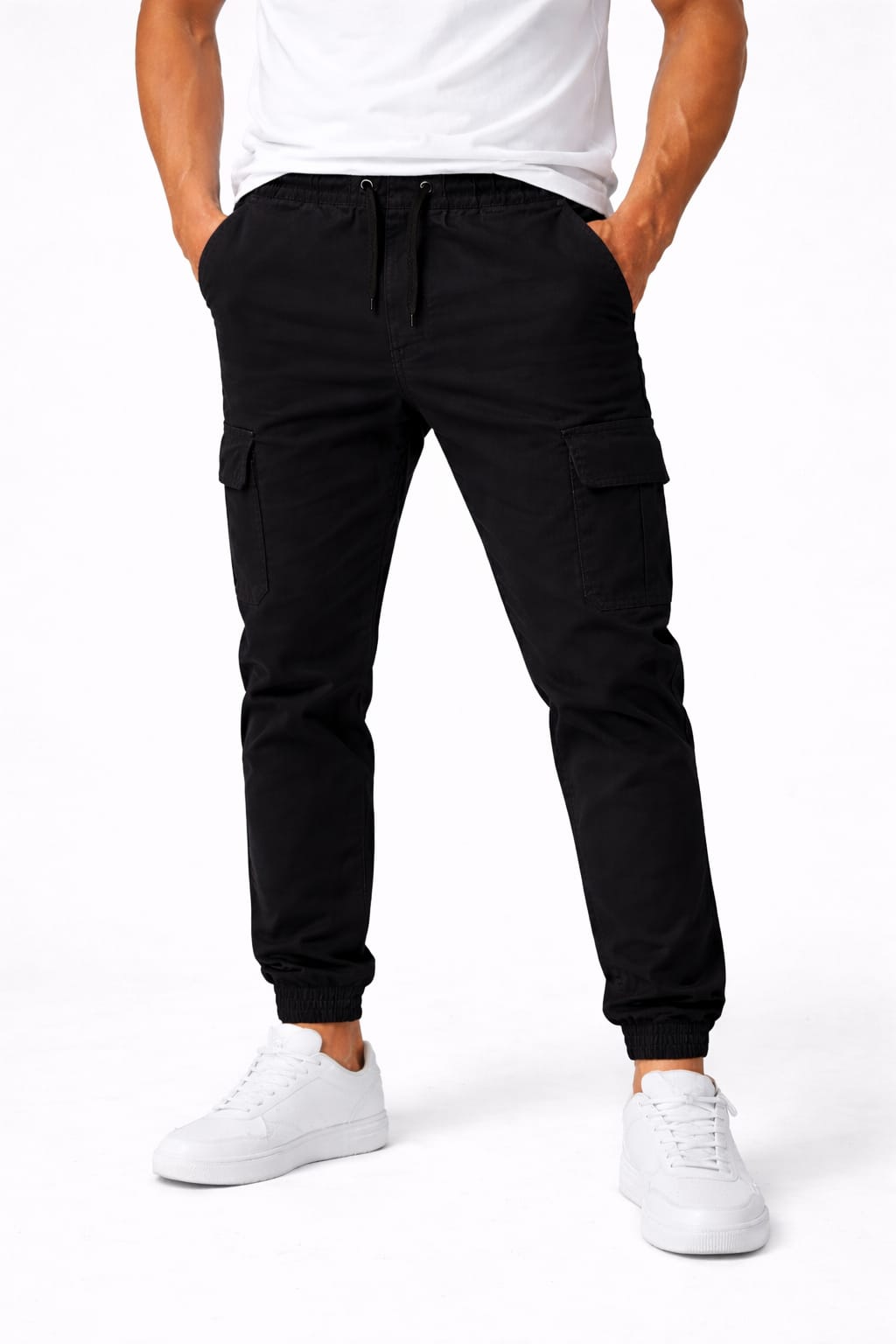 Pantalón Tipo Jogger Cargo Negro
