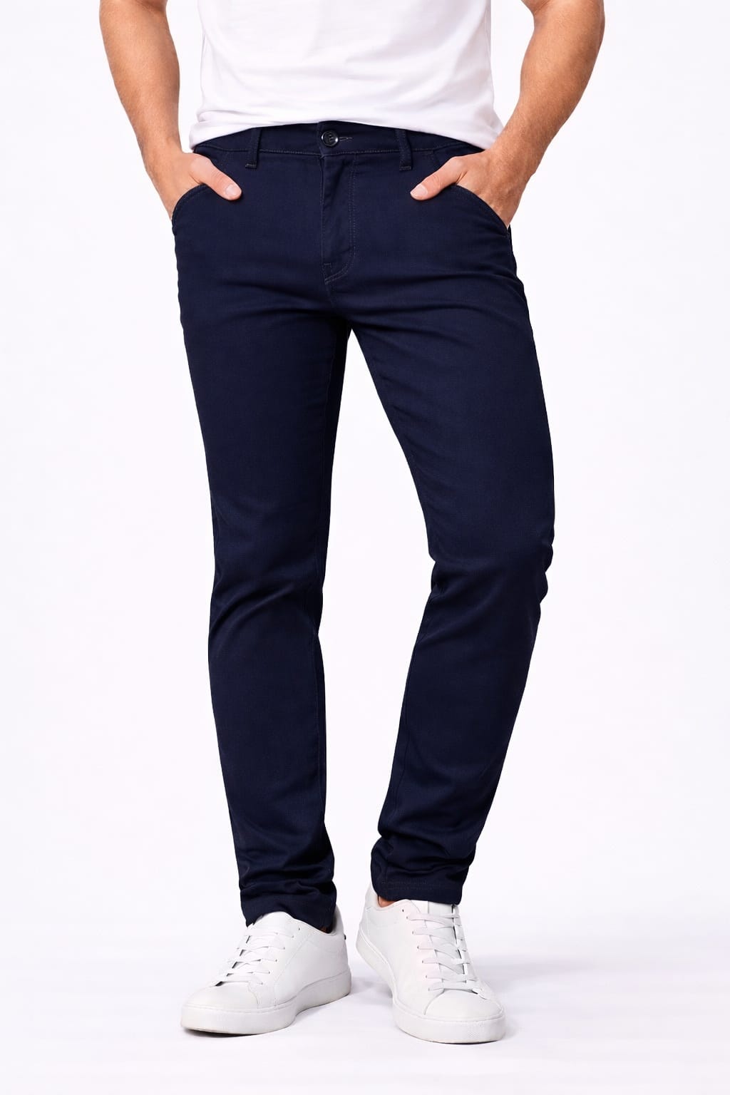 Pantalón De Gabardina Entubado Azul Marino