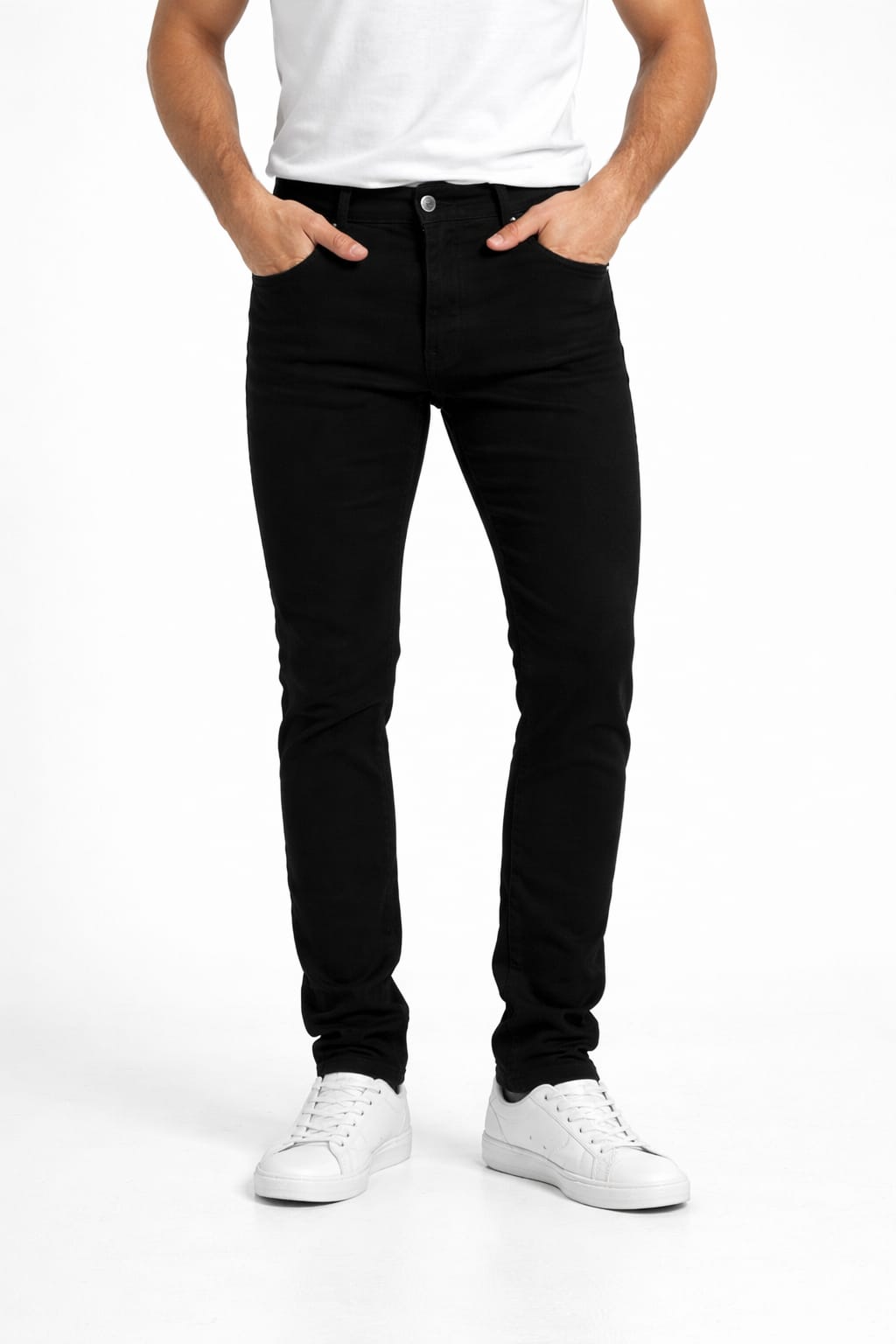 Pantalón De Mezclilla Entubado Color Negro