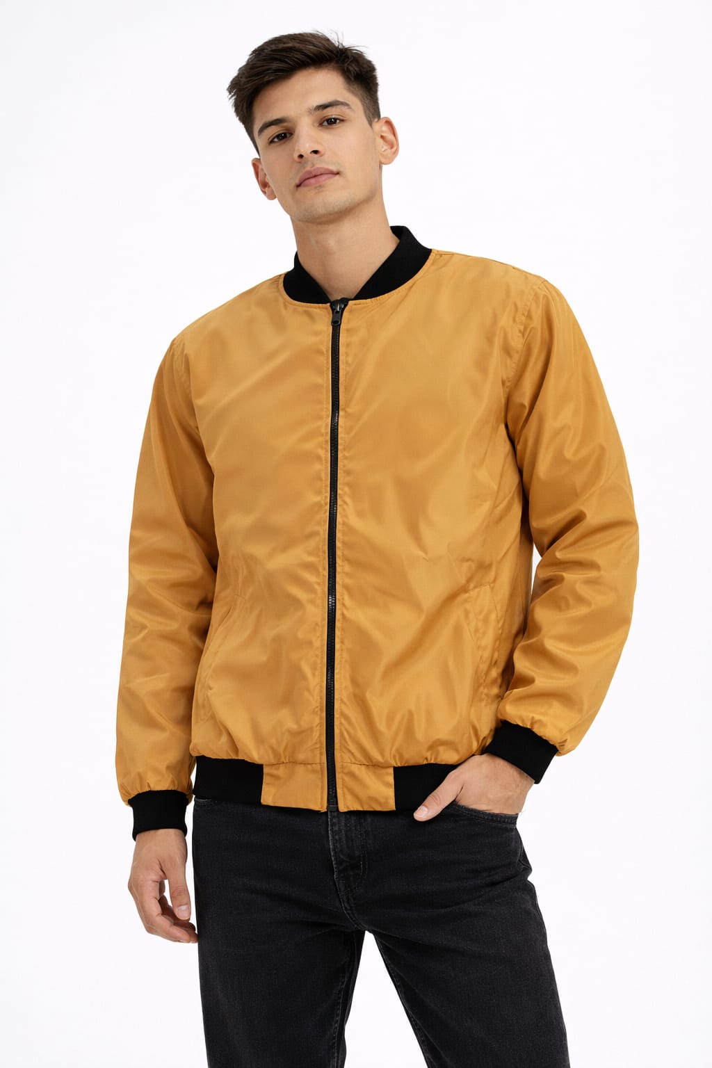 Chamarra Rompe-vientos Color Mostaza